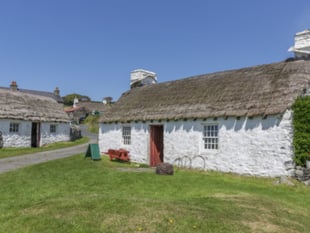 Commissioners slam 'short-sighted’ scrapping of picturesque bus route