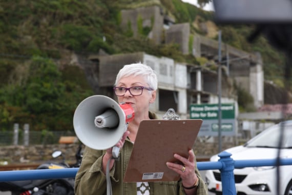 UK support for fresh probe into Summerland 'gathering momentum'