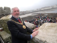 Tributes paid to respected former Mayor