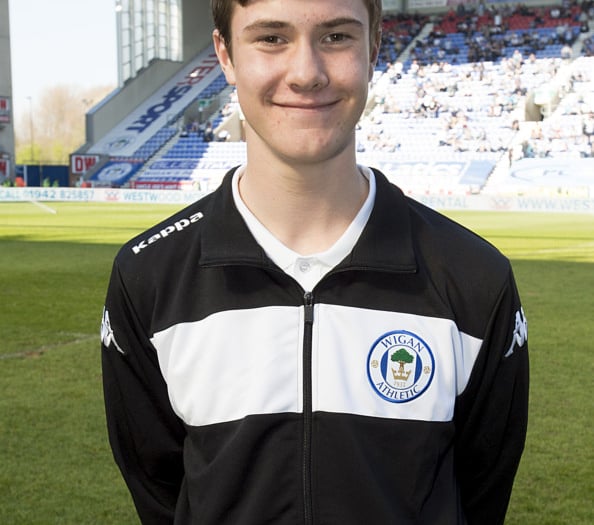 Adam Long to make Wigan debut tonight