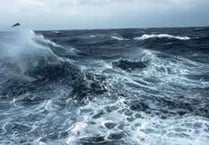 Yellow weather warning: Coastal overtopping