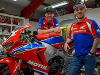TT 2018: Ian Hutchinson and Lee Johnston sign for Honda