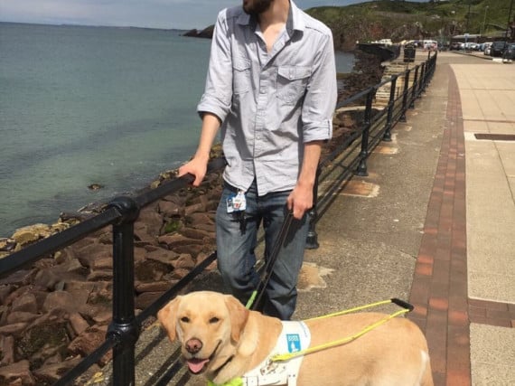 Taxi driver found guilty of refusing Juan's guide dog