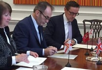 Cannan signs new Customs agreement ahead of Brexit