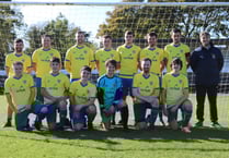 Onchan aim to derail Pully's top four hopes