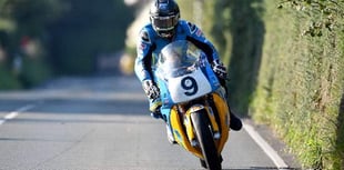 Classic TT: Davo Johnson wins dramatic Superbike race
