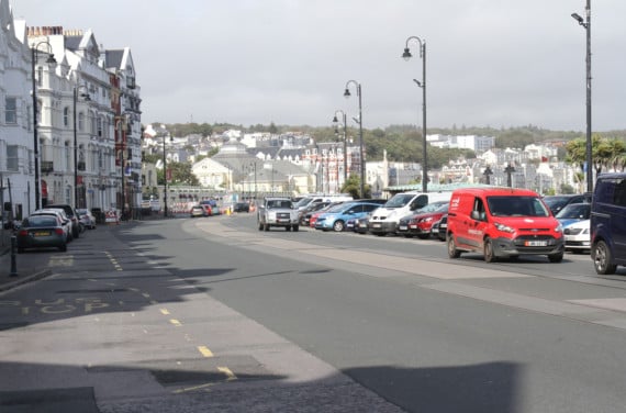 Police appeal after several people involved in brawl near Douglas bar