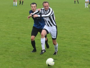 Mills and Youthie go head-to-head in Div Two