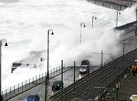 Met Office issue weather warning as strong wind and waves to arrive 
