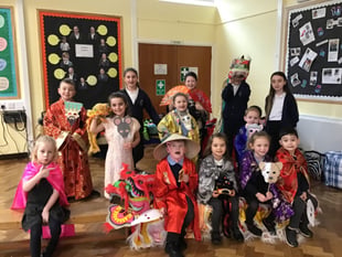 Children learn about Chinese culture