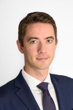 Islander named among top private client lawyers in 2025 Citywealth list