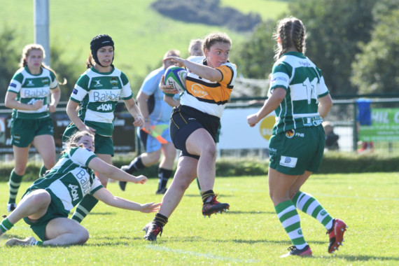 Isla Curphey on the hoof for Vagabonds and destined to cross the line for one of her four tries in the friendly game with Guernsey Raiders at Ballafletcher on Saturday afternoon. The hosts won by a convincing 74-24 scoreline (DK200919(161))