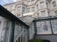 Teen held after £11,700 worth of cocaine found in hotel room