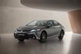 Toyota Camry updated with new styling, equipment and safety kit