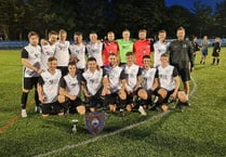 Corinthians lift Charity Shield