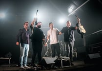 Mec Lir want your help to hit the top