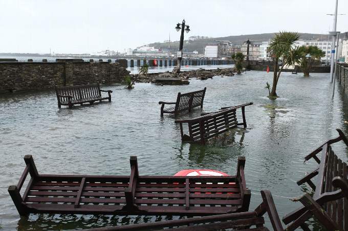 Glass panels could be used to protect seafront beauty spot from the waves