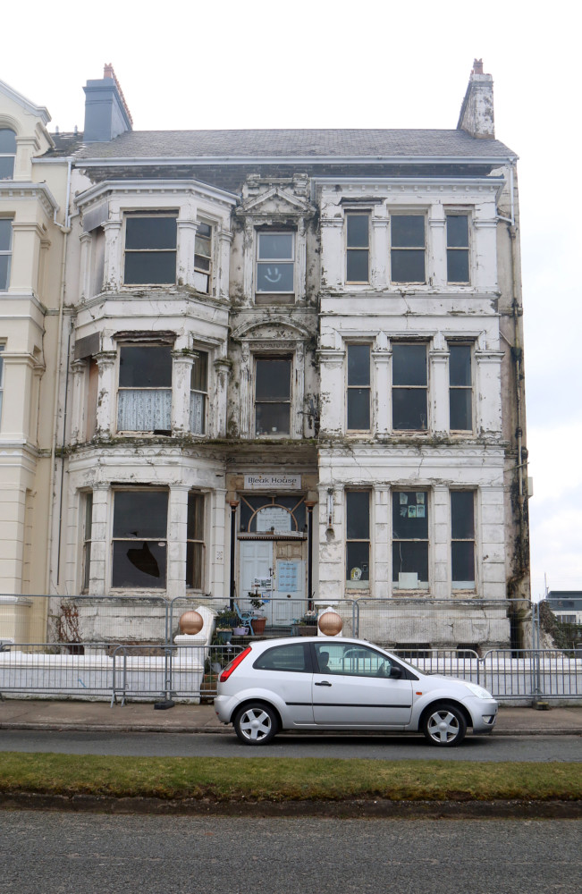 New owner for 'Bleak House'