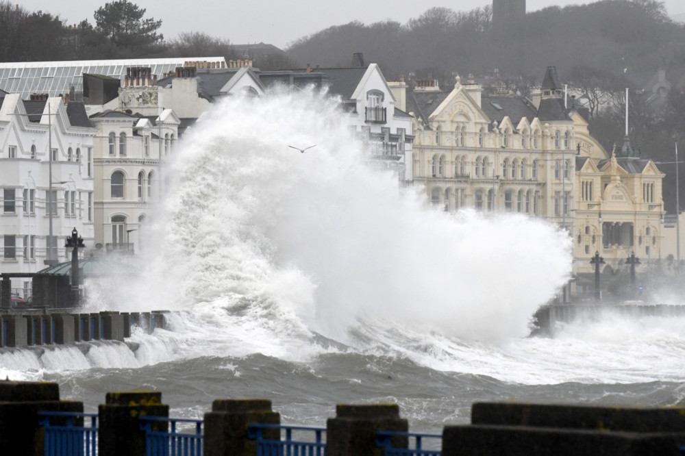 Met Office issues nine-hour amber weather warning for Storm Dave