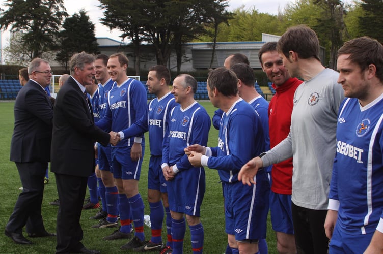 Kevin Manning greeting the players ahead of testimonial match in his honour, held in 2013