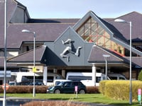 Accident and emergency department is short-staffed
