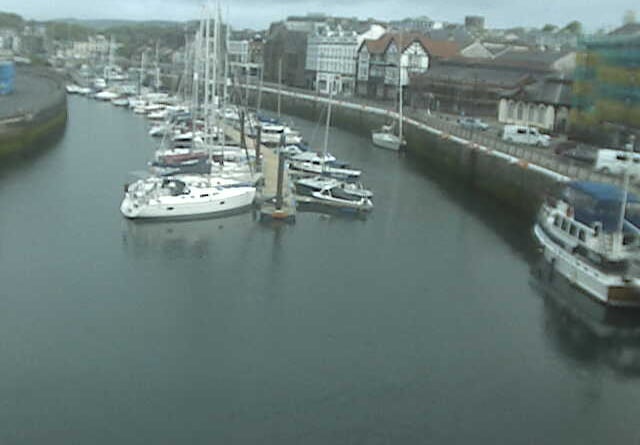 Douglas harbour webcam