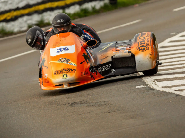 French competitor dies in Sidecar TT