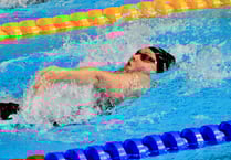More records tumble at Commonwealth Games