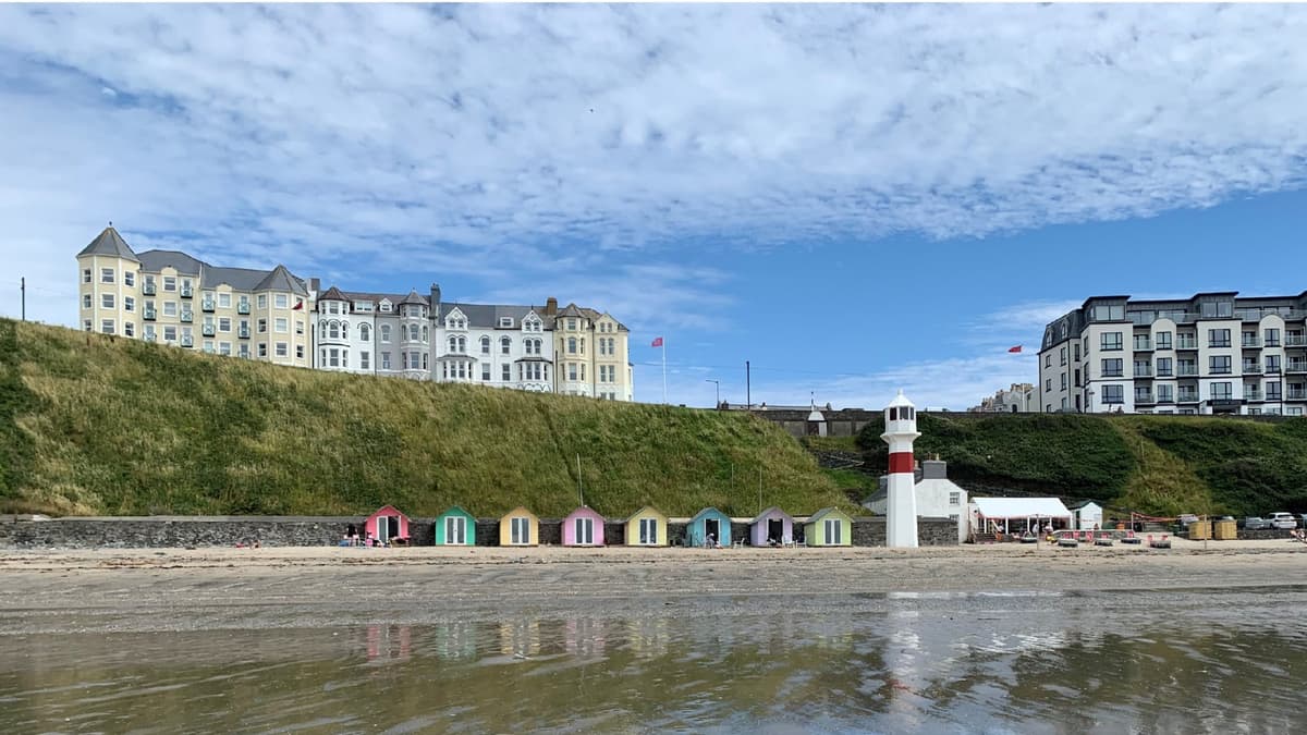 Port Erin beach huts go to Southlands Resource Centre | iomtoday.co.im