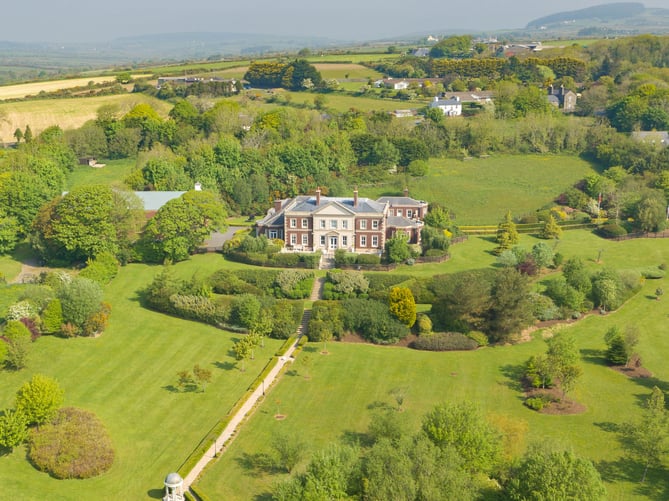 ballarioghyn