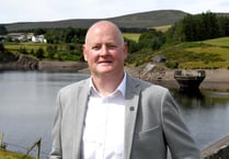 Rob Callister MHK told to apologise