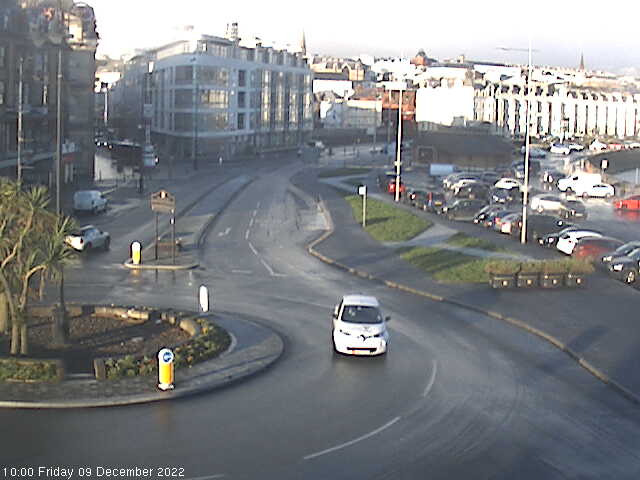 Webcam footage of Douglas Promenade Roundabout
