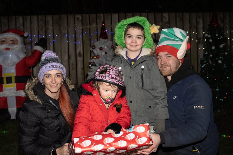 Savannah-May Collister (3) with mum Suzanne, brother Stephen (6), and dad Simon