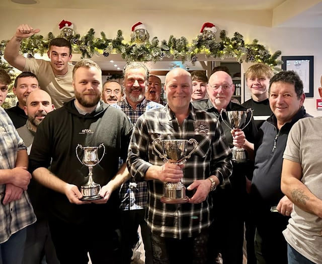 Mark’s living the life of Riley in Christmas shoot