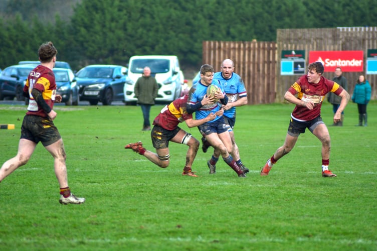 Action from Douglas v Wilmslow at Port-e-Chee