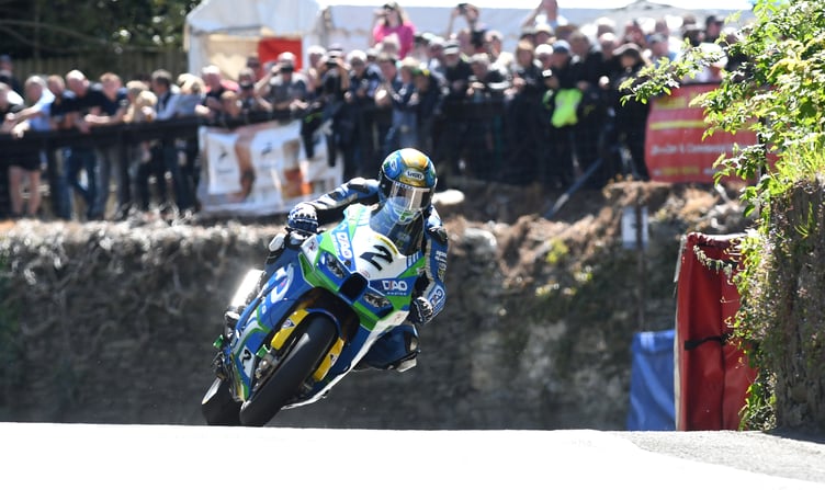 Dean Harrison in action at the 2022 Isle of Man TT