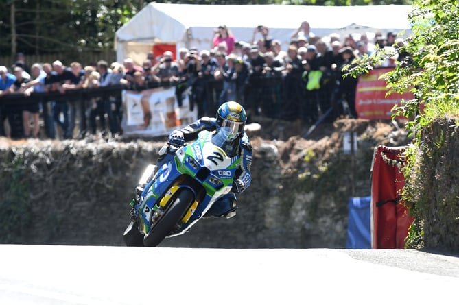 Dean Harrison in action at the 2022 Isle of Man TT