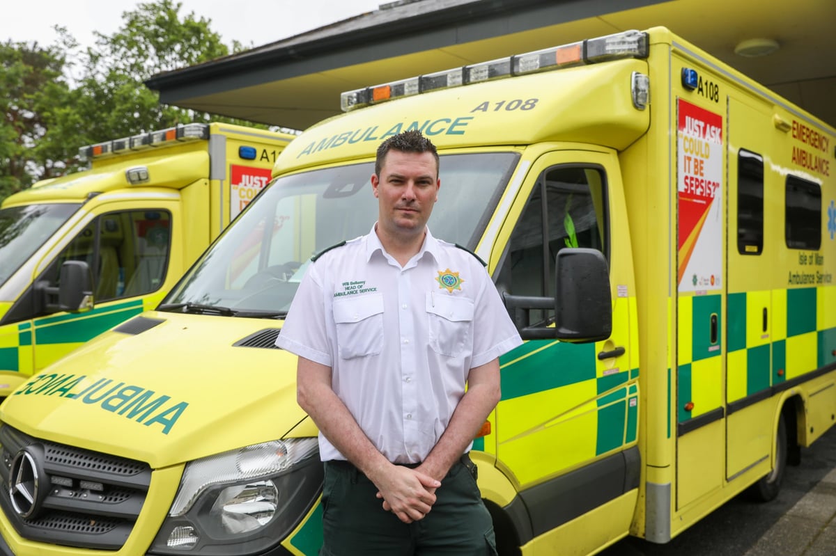 Aspiring Manx paramedics can undertake their clinical placements in Isle of Man
