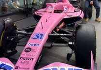 Frankie joins F1 team