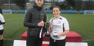 Women's football: Floodlit Cup final on Saturday evening