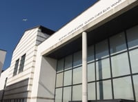 Man is accused of fracturing victim's jaw