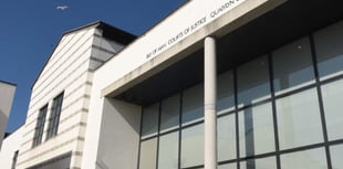I didn't send menacing messages, defendant tells court