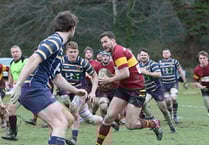 Douglas host in-form Bowdon at Port-e-Chee