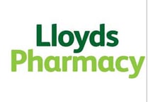 Lloyds to stay in Shoprite