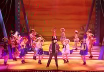 Annie Get Your Gun cast prove there’s no business like show business