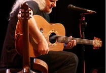 Finger-picking master Tony Cox to perform
