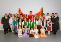 Madhatters’ enchanting show