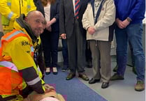 ‘Manikin’ used for first aid donated to lifeboat
