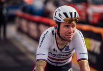 Cavendish announces retirement