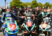TT 2023: Hickman smashes outright lap record on his way to Superstock victory